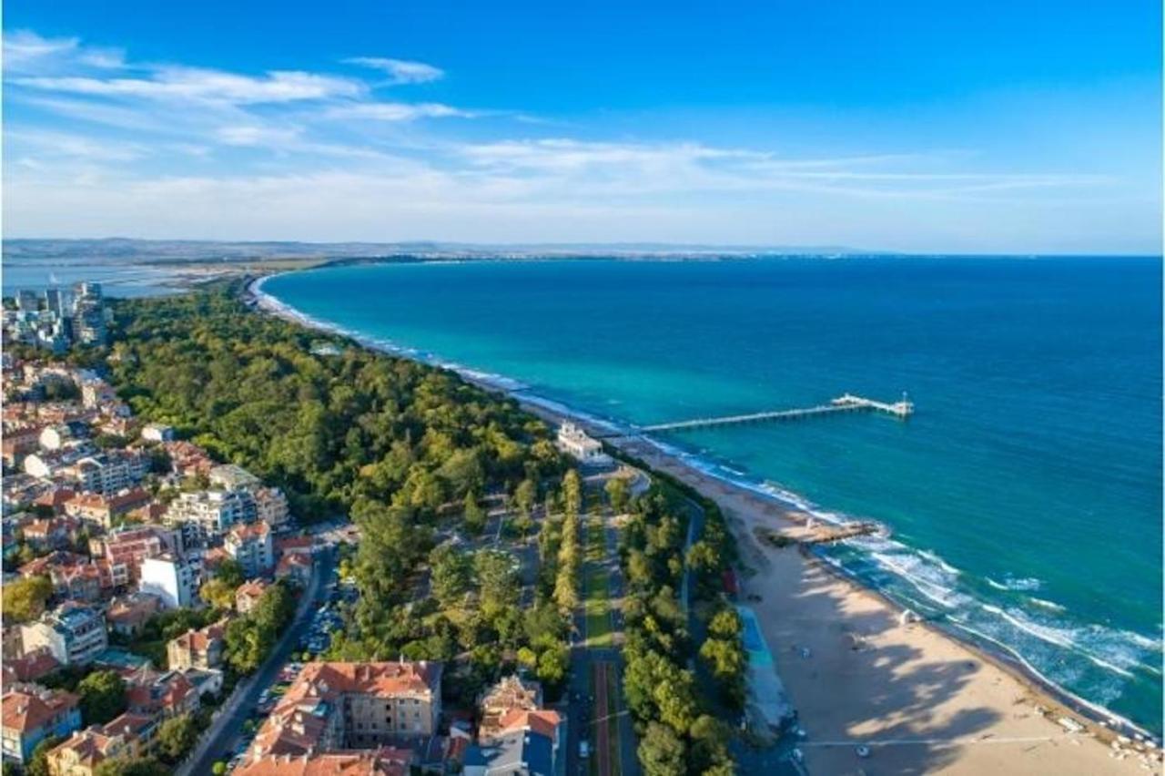 Apart Hotel Salt Lake Поморие Экстерьер фото